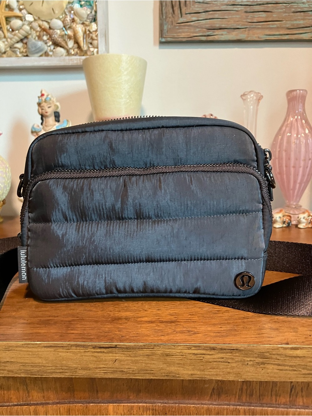 Lululemon Everywhere Crossbody Wunder Puff Iridescent - Picture 2 of 9